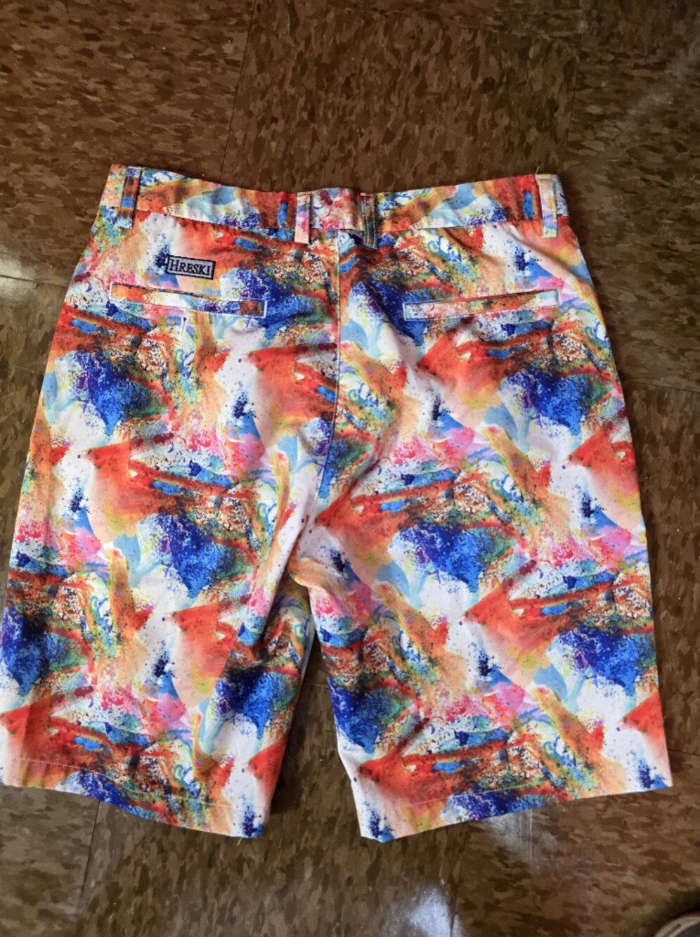 Hreski Men's Colorful Abstract Print Golf Shorts - Picture 2 of 2